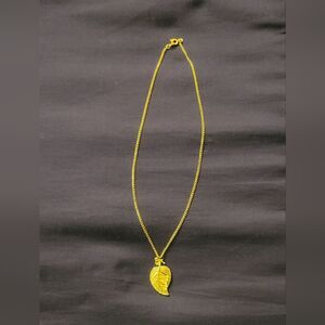GOLD PLATED LEAF NECKLACE